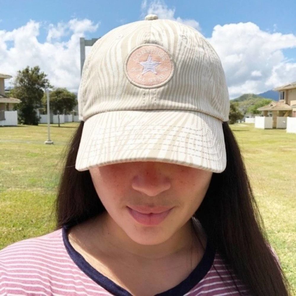 CONVERSE Patterned Short Visor Cap